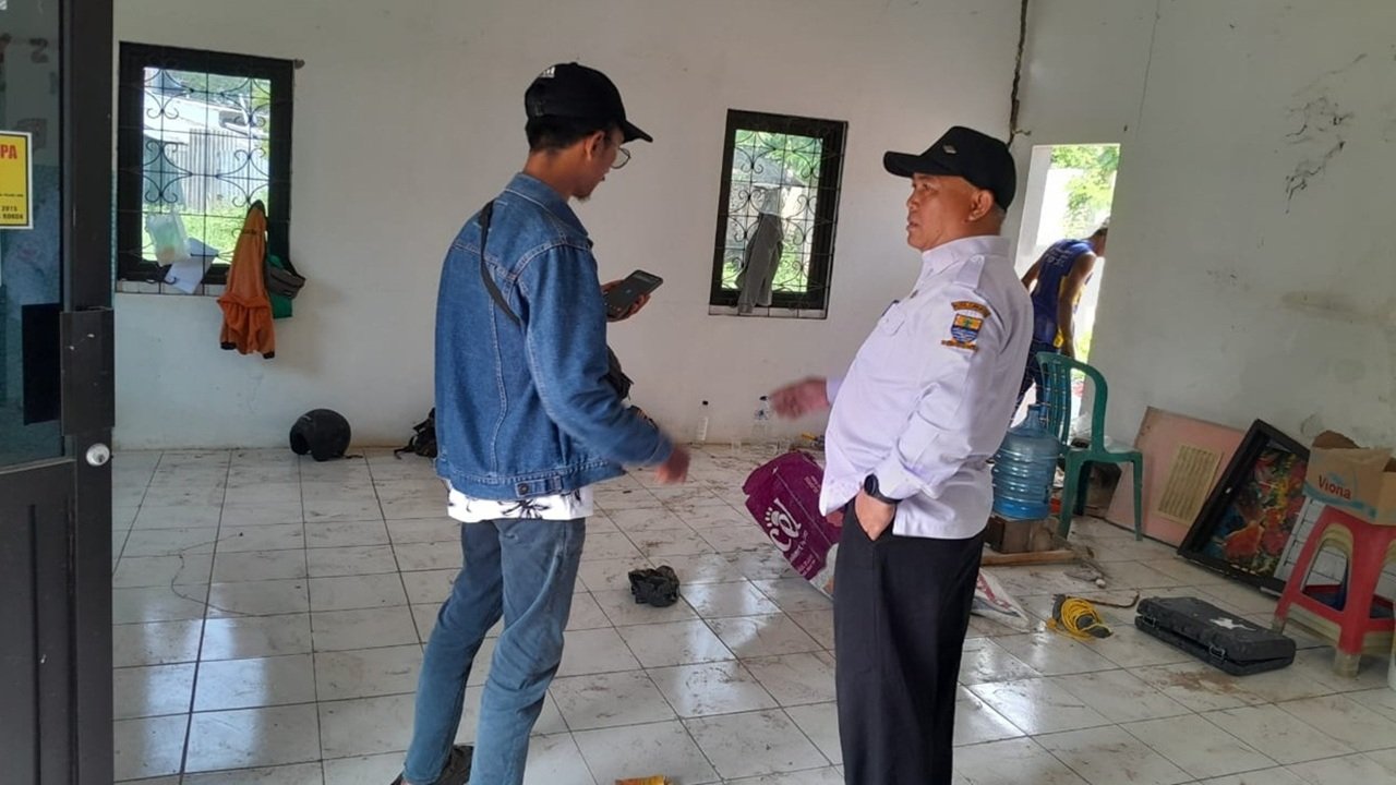 Monitoring Rehabilitasi Gedung Baperkam RW.17 Suka Mukti